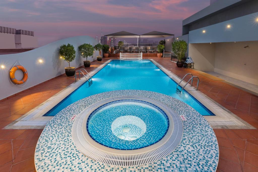 Savoy Crest Hotel Apartments-Dubai ⭐⭐⭐⭐